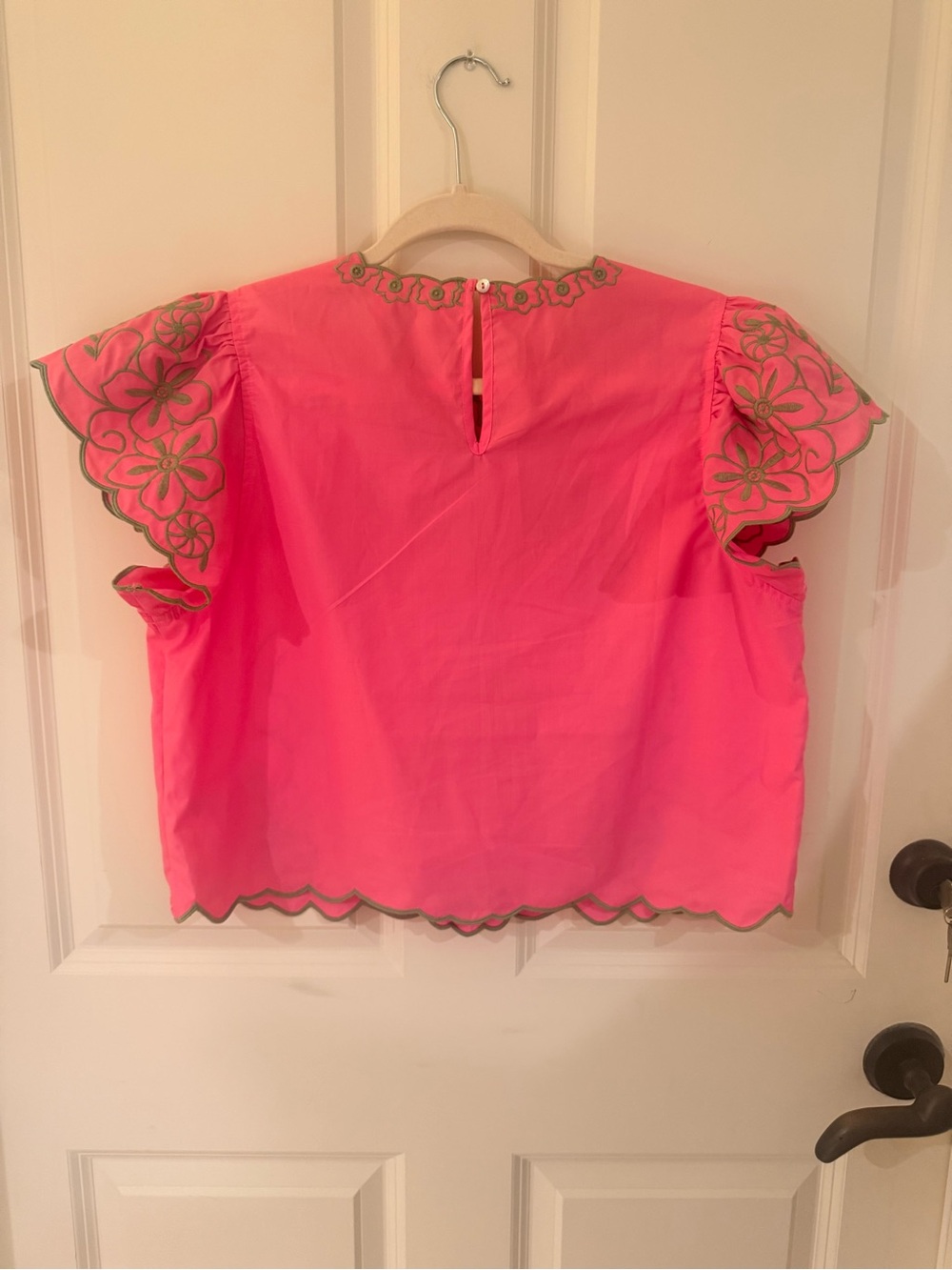 Entro NWOT Embroidered pink and green top - Picture 3 of 9